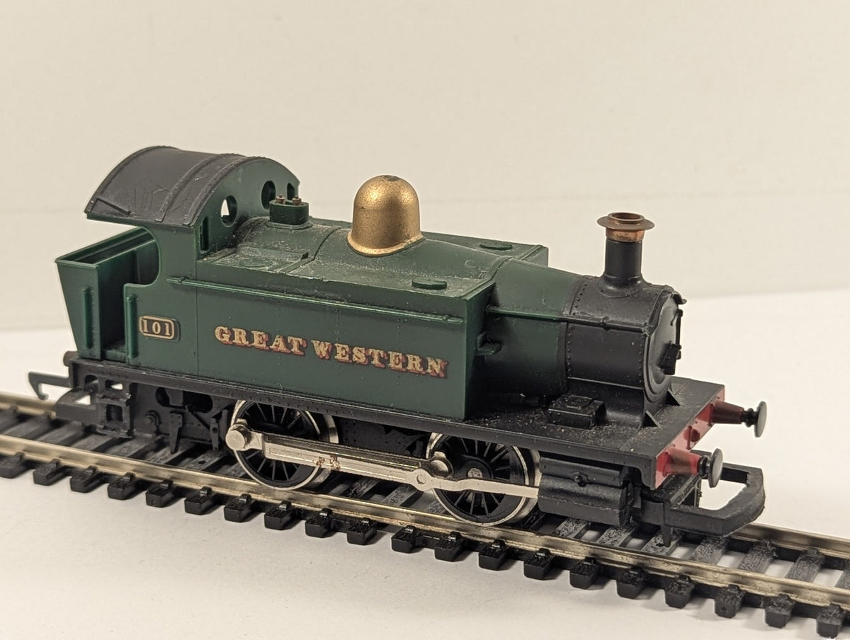 Hornby OO Gauge GWR Holden Class 101 0-4-0T Steam Locomotive GWR Green
