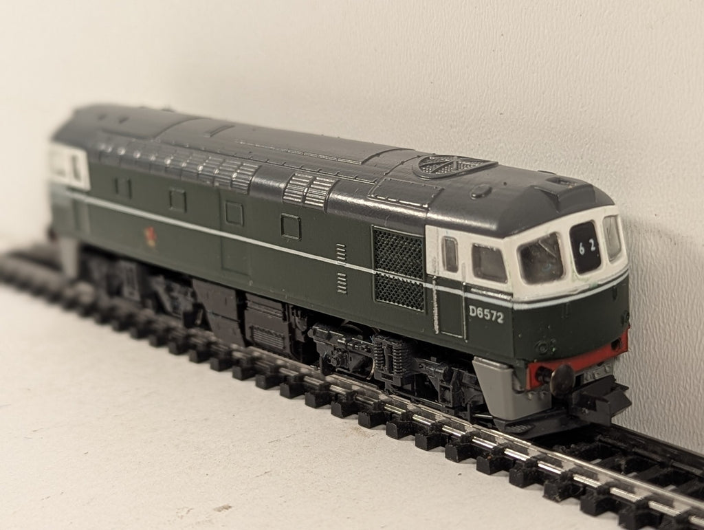 Graham Farish N Gauge Class 33 Locomotive D6572 BR Green 1105
