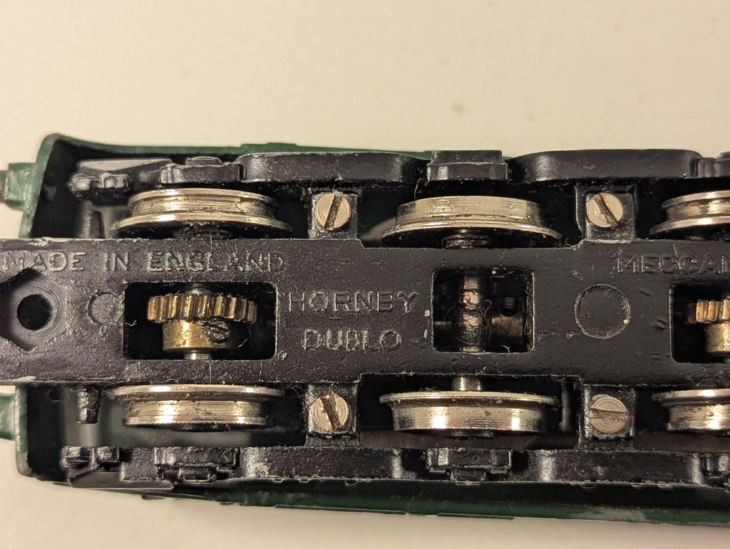 Hornby Dublo OO Gauge Class 28 Co-Bo Locomotive D5702 BR Green 2233