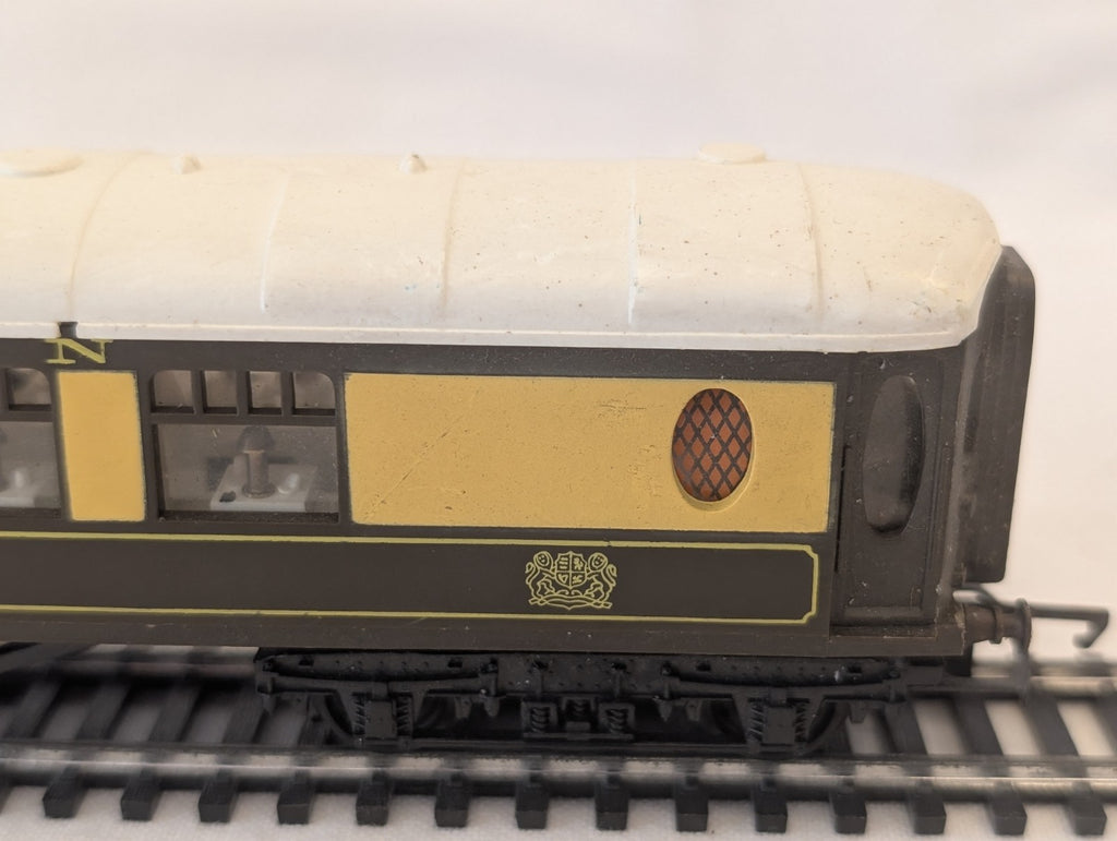 Tri-ang R228 OO Gauge Pullman Car “Mary”