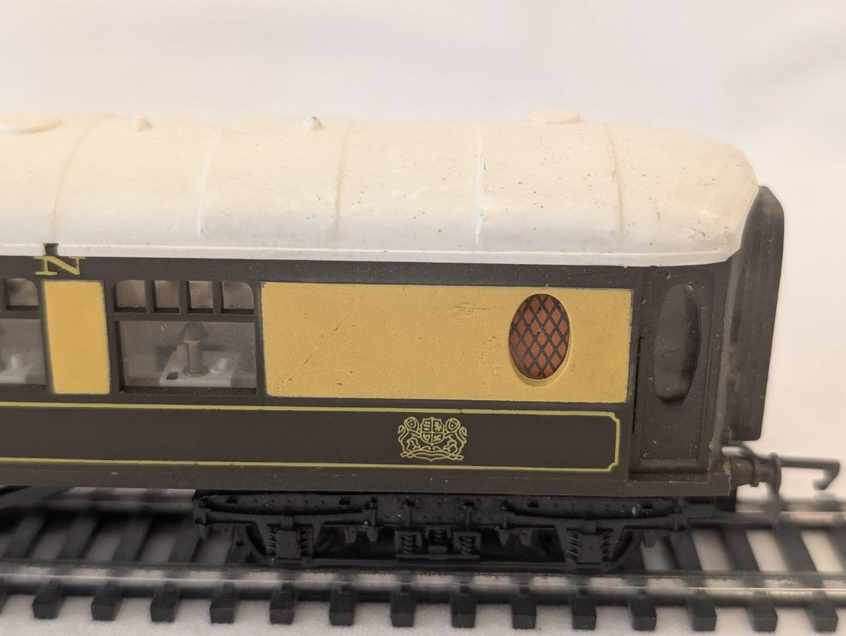 Tri-ang R228 OO Gauge Pullman Car “Mary”