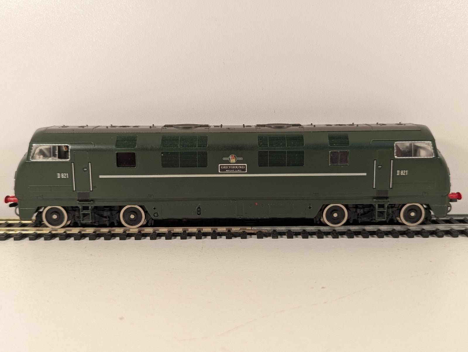 Fleischmann 4246 HO Gauge Class 42 "Warship" Greyhound BR Green - Boxed