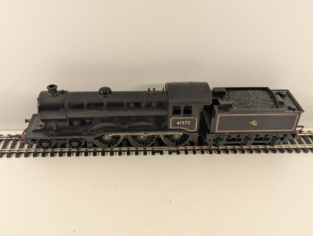 Tri-ang Hornby R150 OO Gauge BR Black B12 Class Steam Locomotive