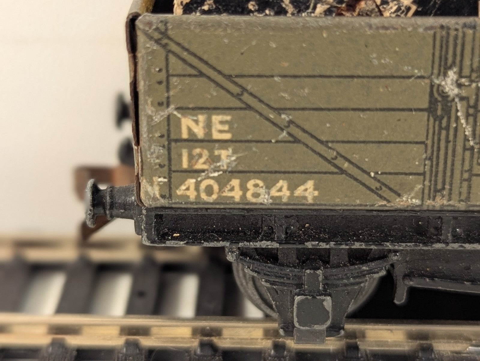 Hornby Dublo OO Gauge D1 NE 5-Plank Open Wagon with Liverpool Cable