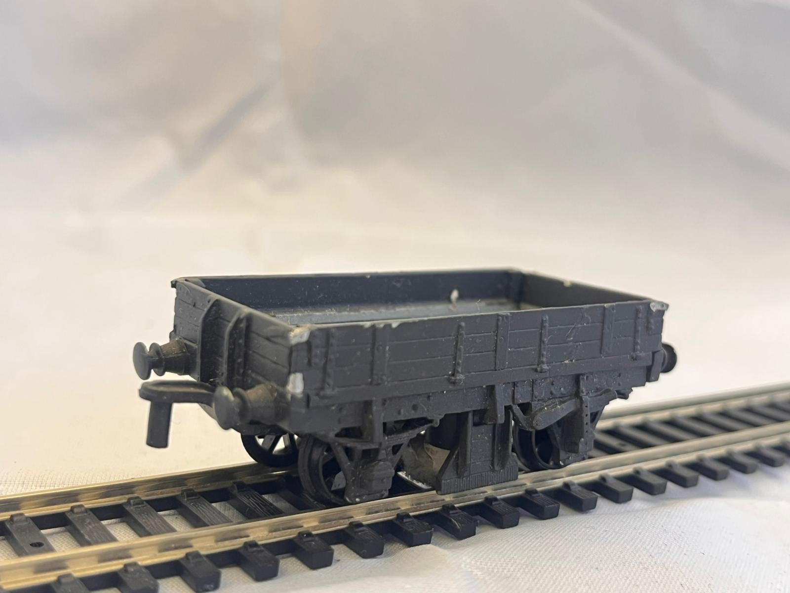 Kitbuilt OO Gauge 3 Plank Cleaning Wagon