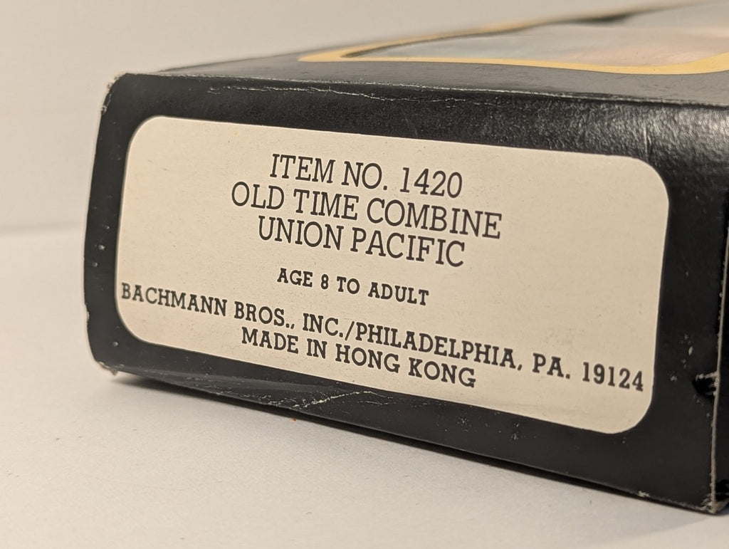 Bachmann HO Scale Old Time Combine Passenger Car 9 Union Pacific 1420