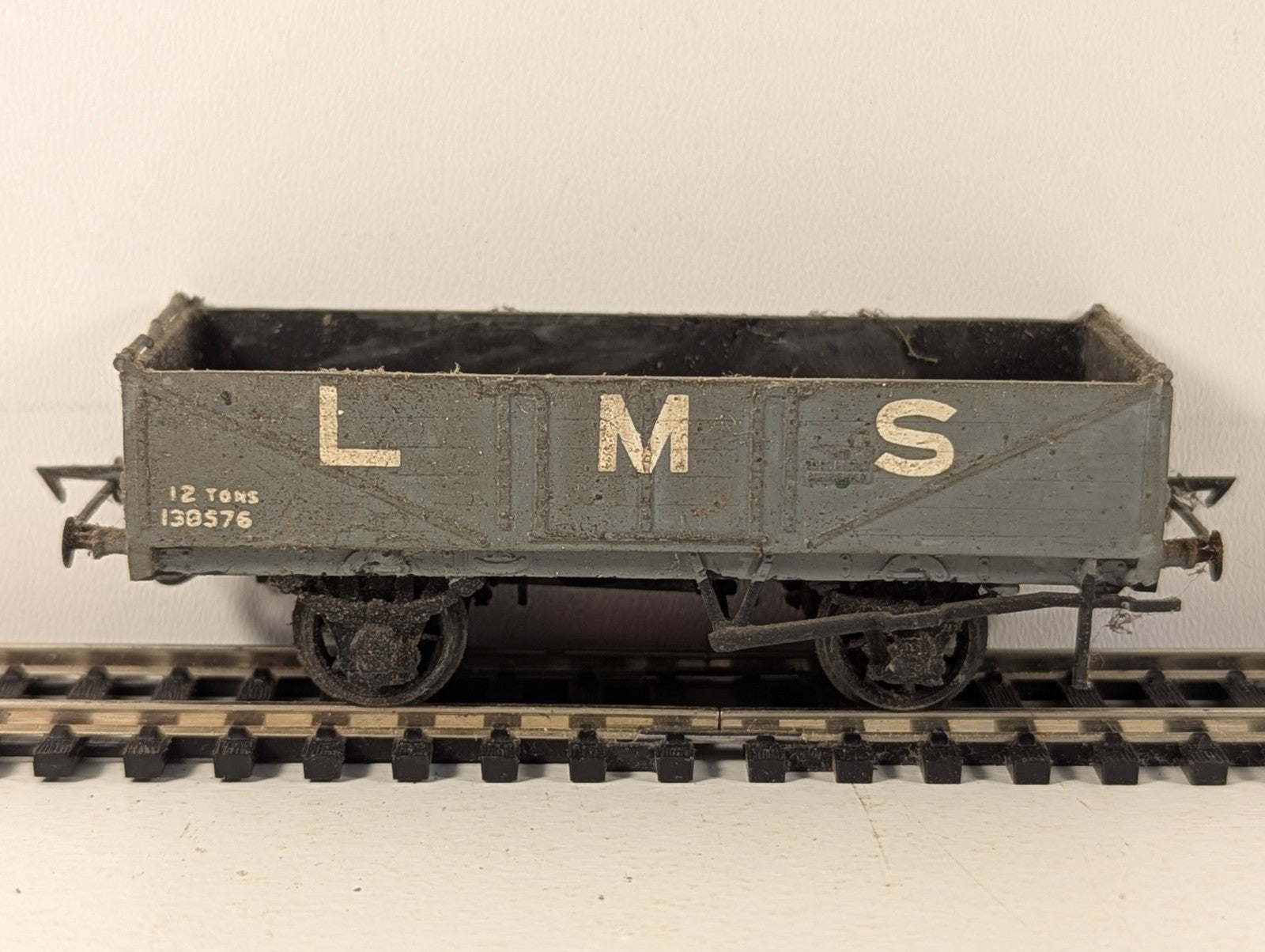 Kitbuilt OO Gauge 5 Plank Open Wagon Goods Wagon 138576 LMS Grey
