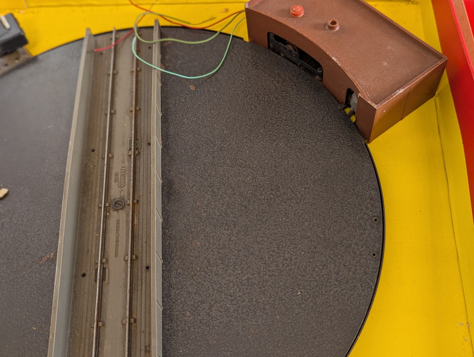 Tri-ang OO Gauge R.45 Turntable Set