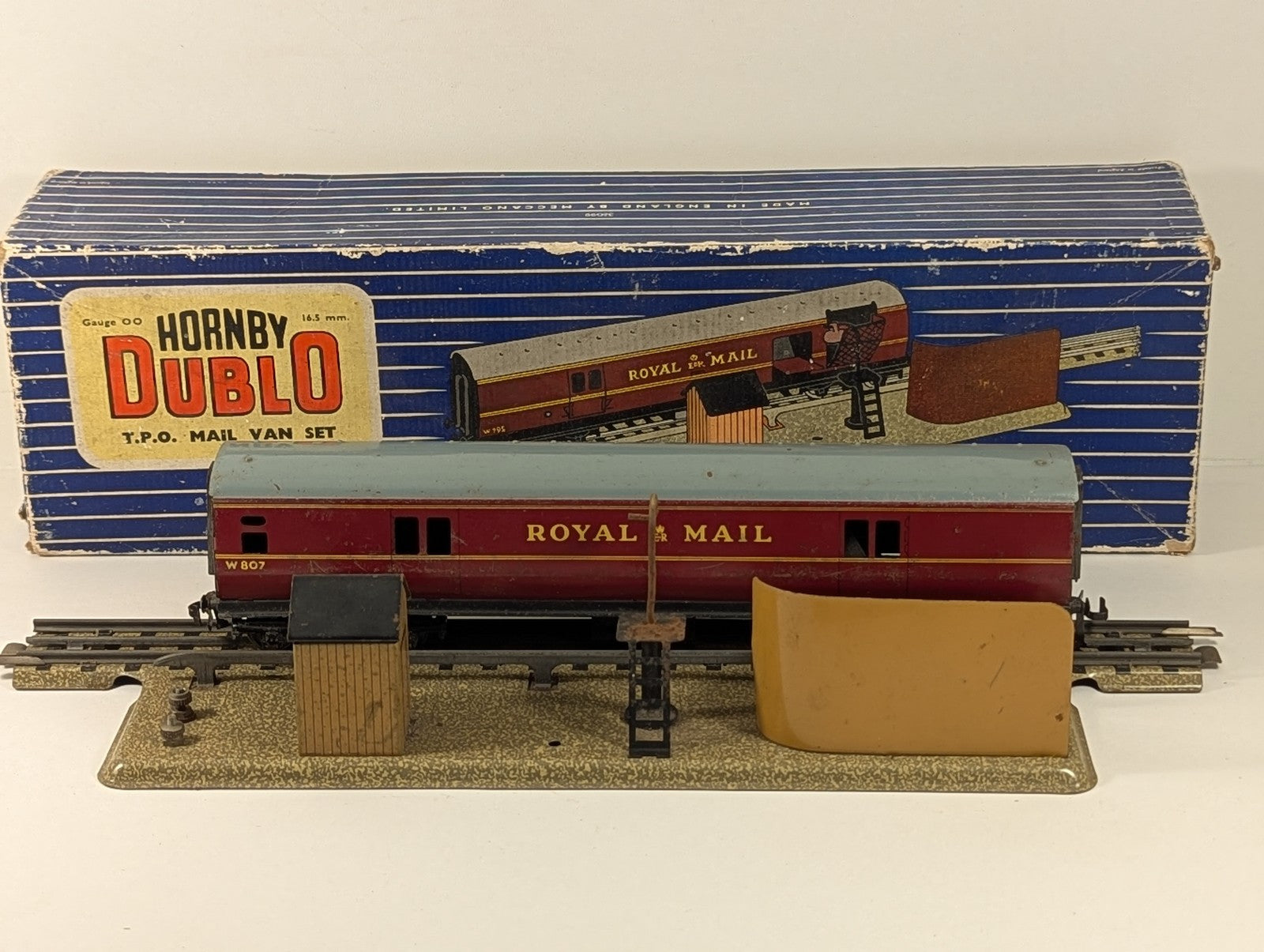 Hornby Dublo OO Gauge T.P.O. Mail Van Set W 807 BR Maroon 32099