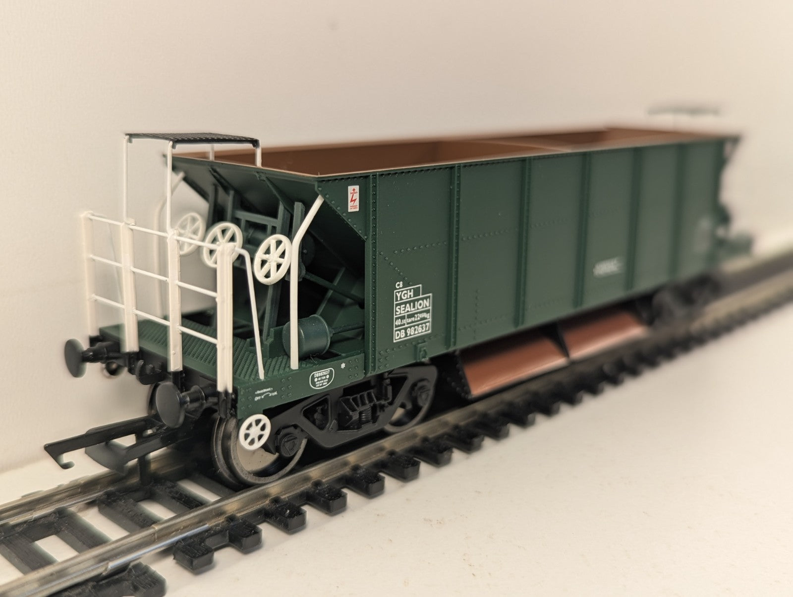 Hornby R6328A BR Sealion