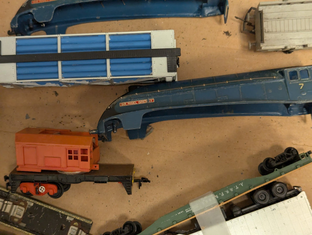 OO Gauge Job Lot of Model Railway Spares