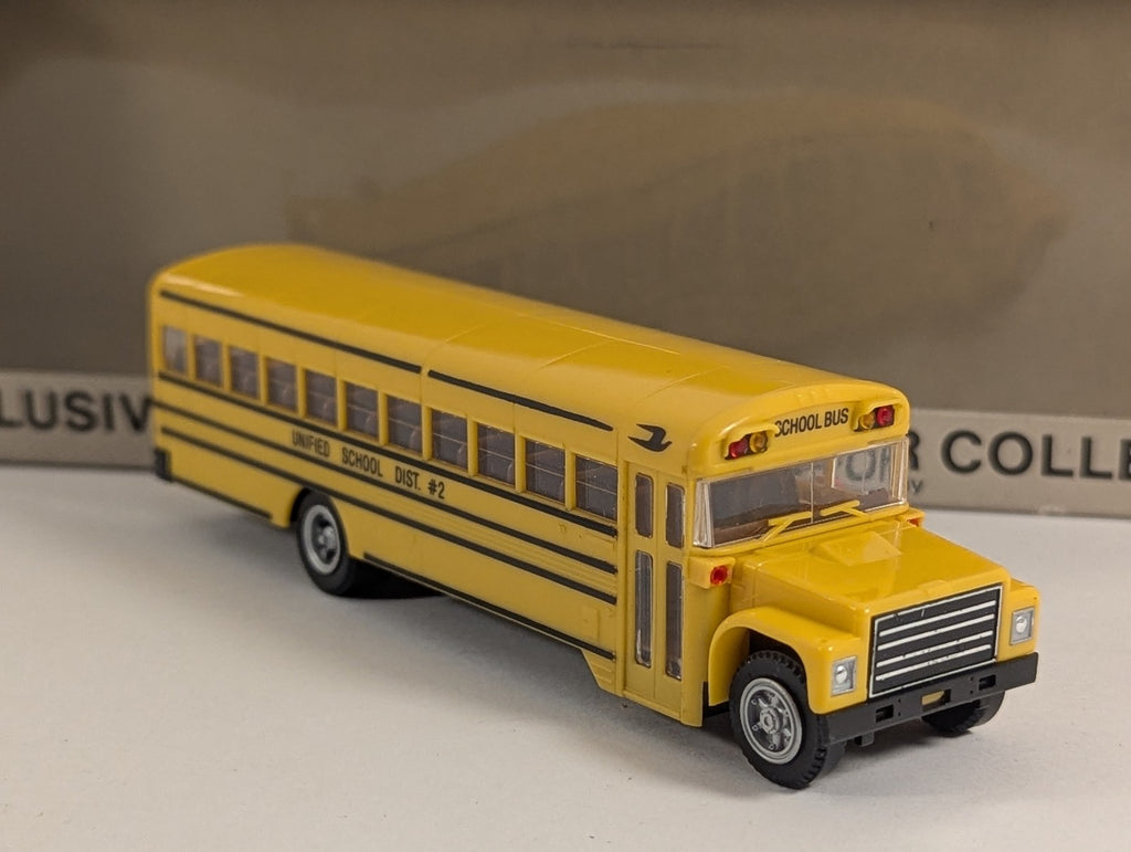 Con-Cor HO Scale Bluebird International School Bus 2 Unified School District #2