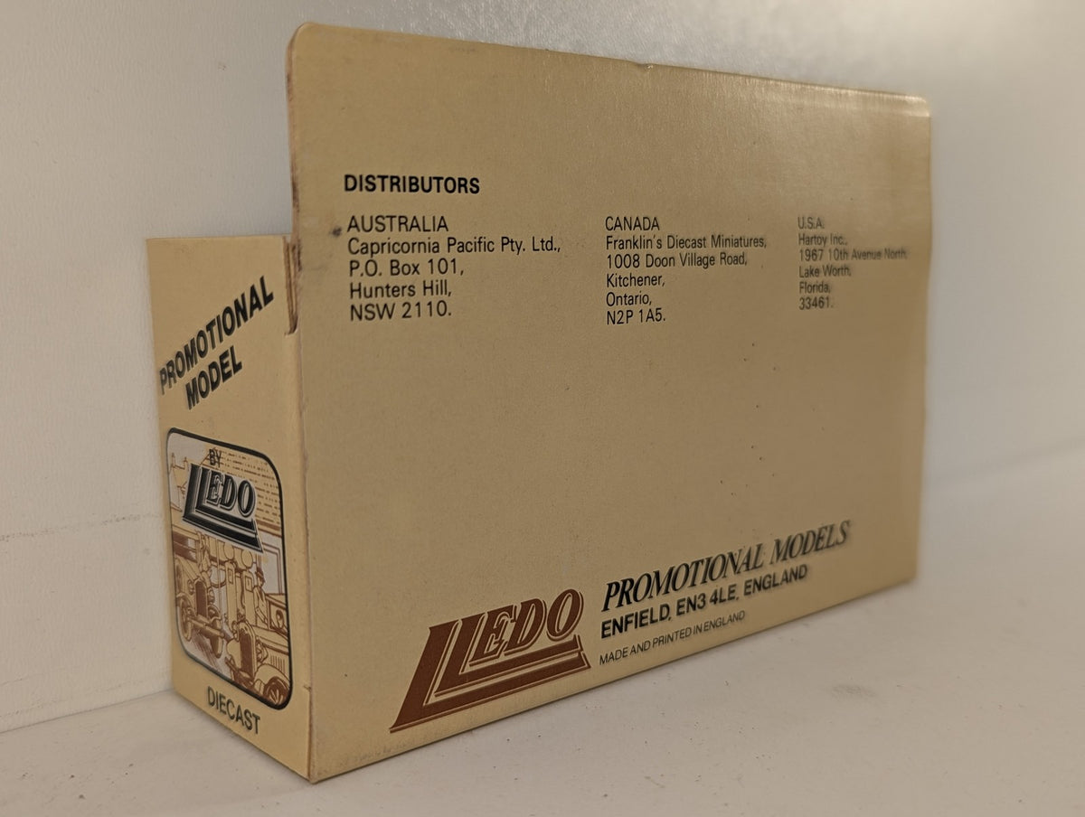 Lledo Single Deck Bus Die-cast Bus Potteries
