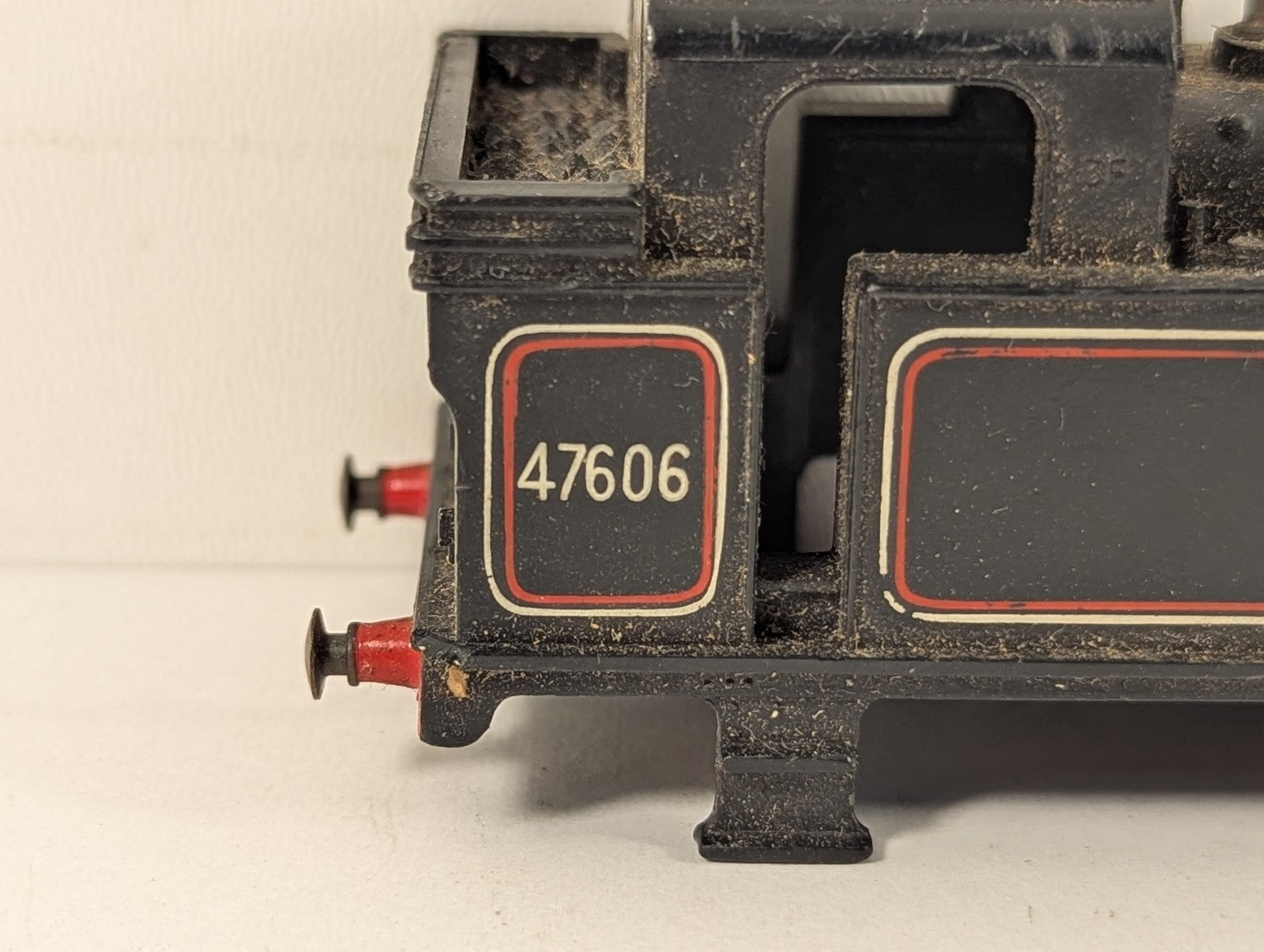 Tri-ang OO Gauge Class 3F Jinty 0-6-0T Locomotive Body 47606 BR Lined Black R52