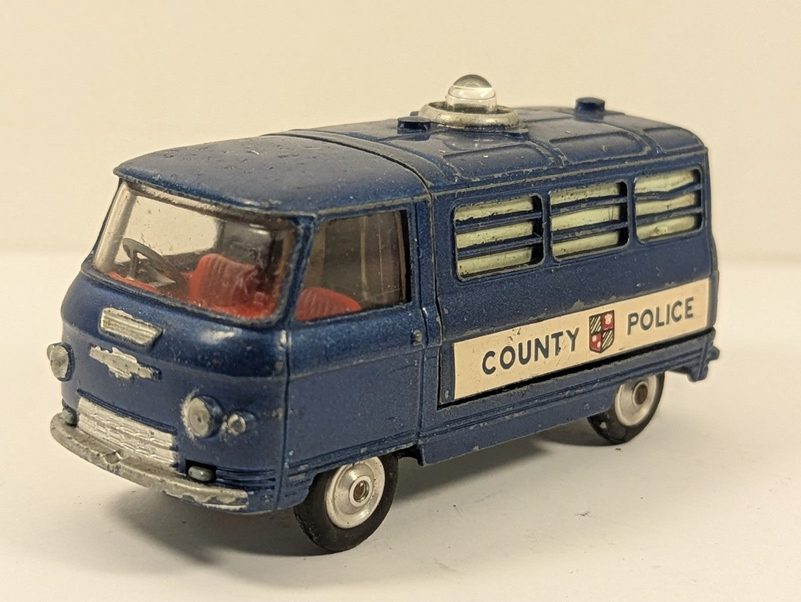Corgi Toys 464 Commer County Police Van 1:43 Scale