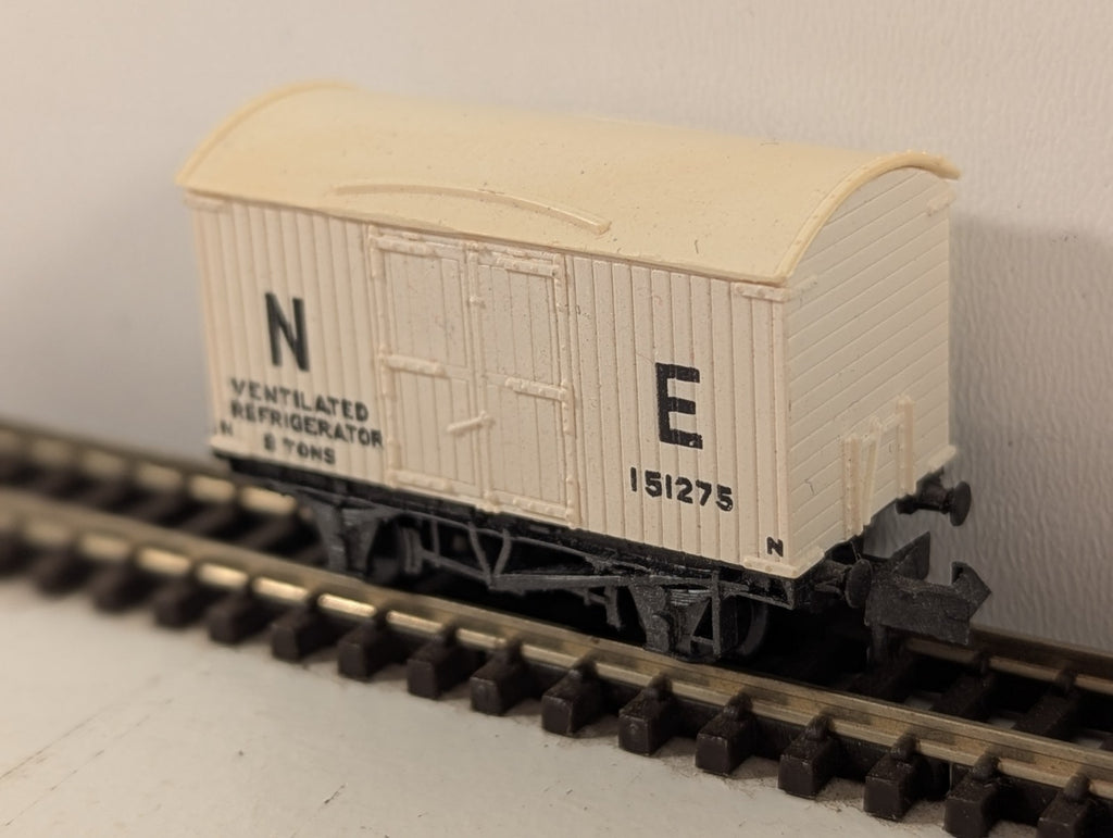 Peco N Gauge NE Refrigerator Van