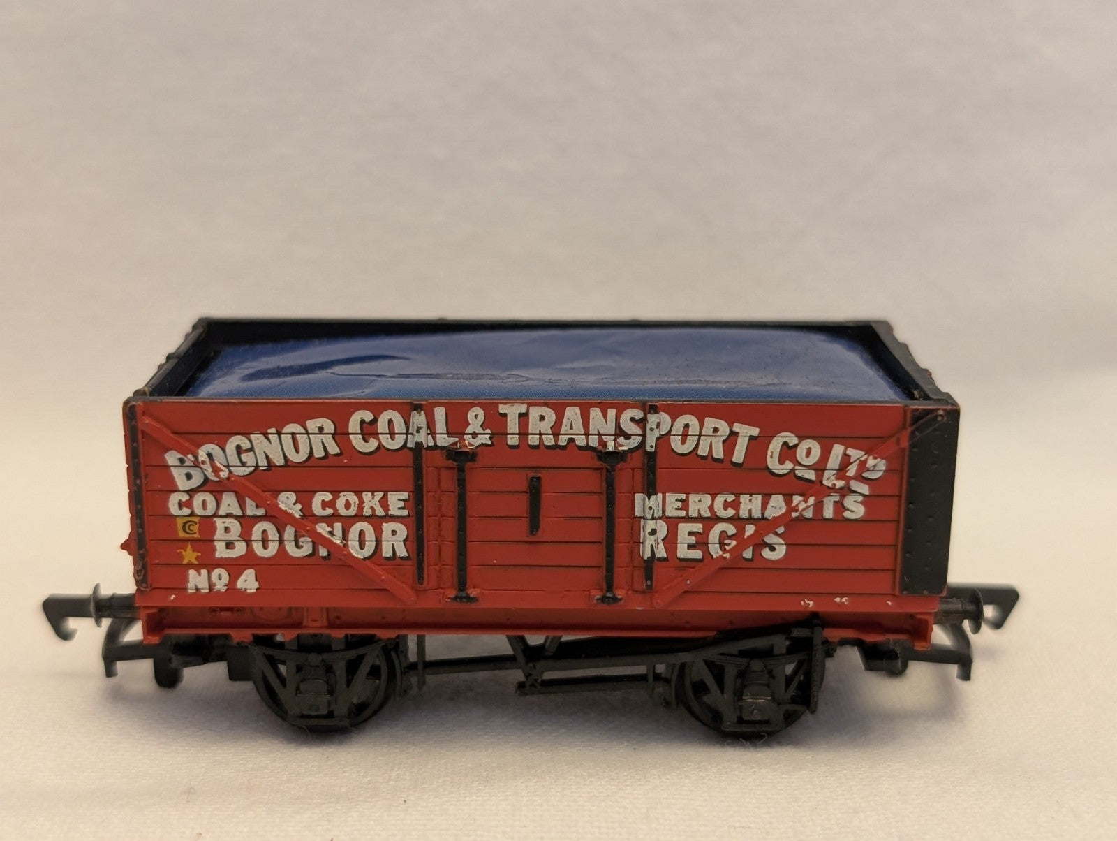 Bachmann OO Gauge 7 Plank Open Wagon Bognor Coal & Transport Co. Ltd