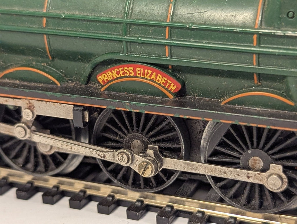 Tri-ang OO Gauge Princess Royal Class 'Princess Elizabeth' Steam Loco