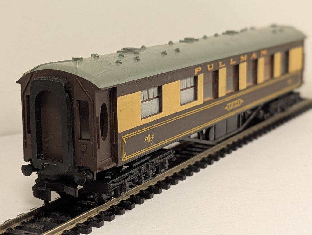 Hornby Dublo Pullman Car 'Aries' OO Gauge