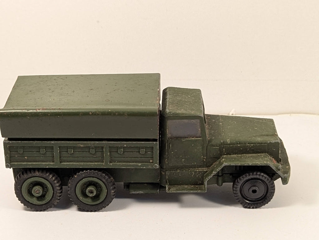 Corgi Major Toys 1118 International 6x6 Army Truck 1:43 Scale - Chipped Paint