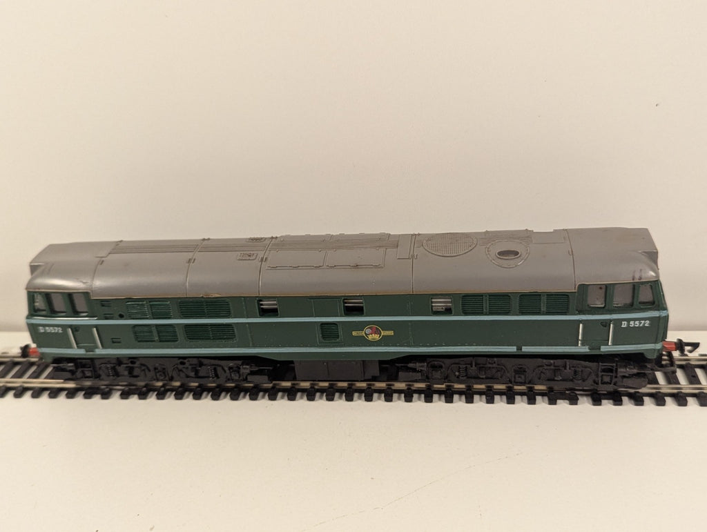 Hornby R357 OO BR Class 31 D5572 DCC Fitted Boxed