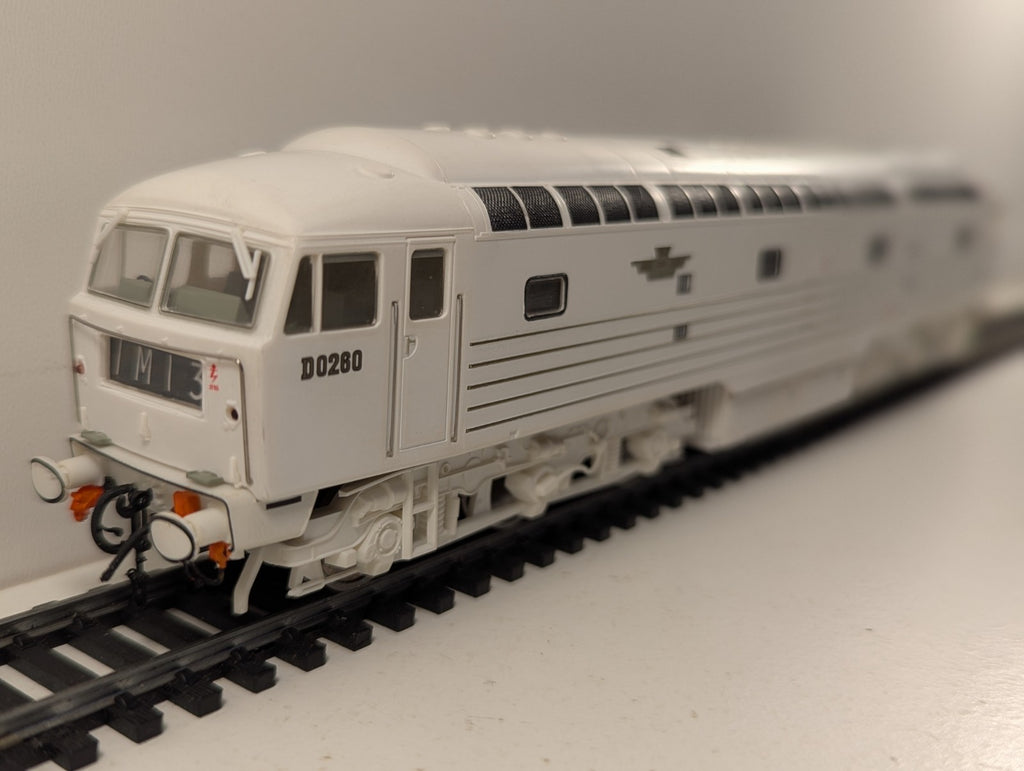 Heljan 4005 OO Gauge BRCW D0260 "Lion" Limited Edition - Boxed