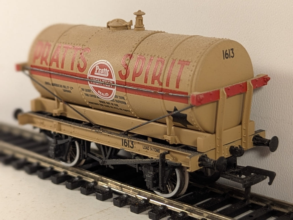 Bachmann OO Gauge 14 Ton Tank Wagon Pratts Spirit 1613 Pratts Spirit