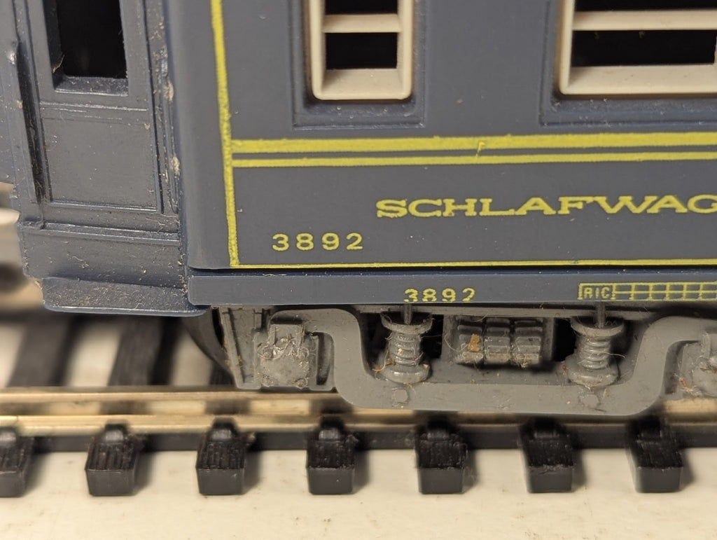 Jouef HO Scale CIWL Sleeping Car Passenger Coach 3892 CIWL Blue