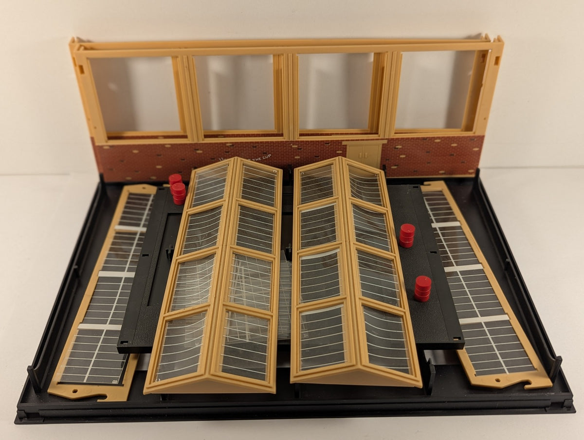 Hornby OO Gauge Diesel Maintenance Depot Buildings & Structures R289