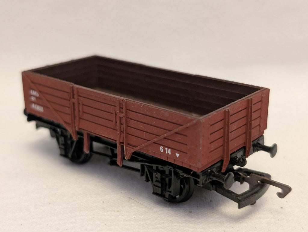 Dapol OO Gauge LMS 12T 5-Plank Open Wagon Goods Wagon 413833 LMS Brown