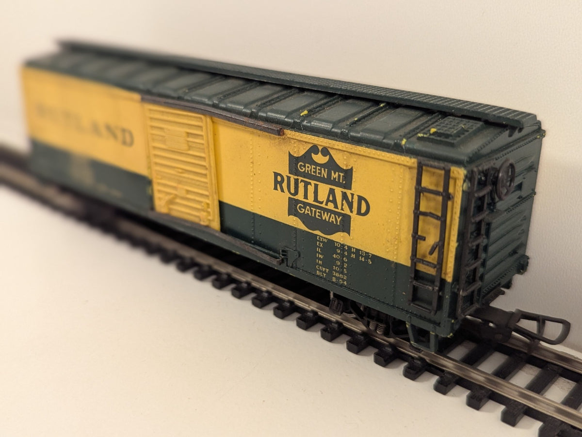 Rivarossi Rutland 40-Foot Box Car – HO Scale