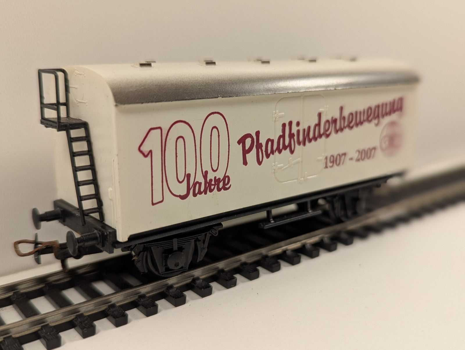 Kleinbahn HO Gauge “100 Years of the Scout Movement” Wagon