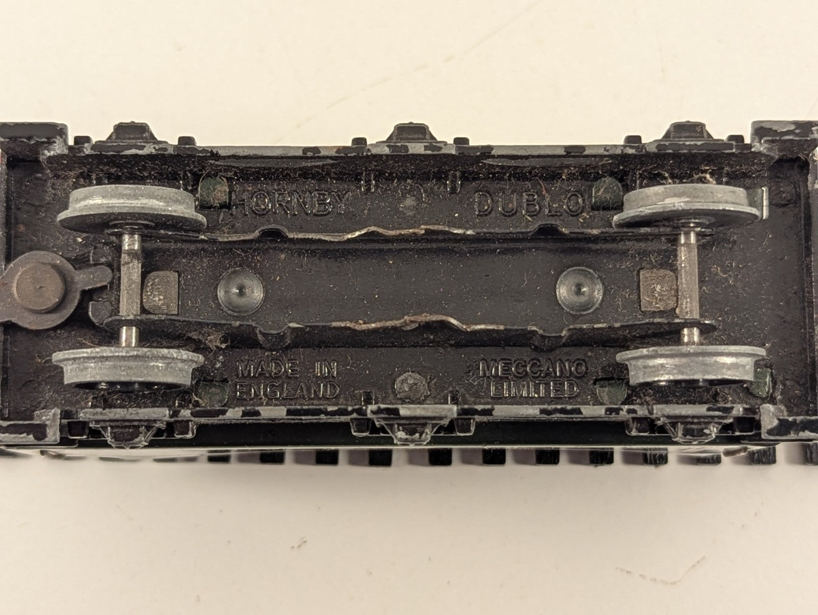 Hornby Dublo OO Gauge Stanier Tender BR Green - Spares/Repairs