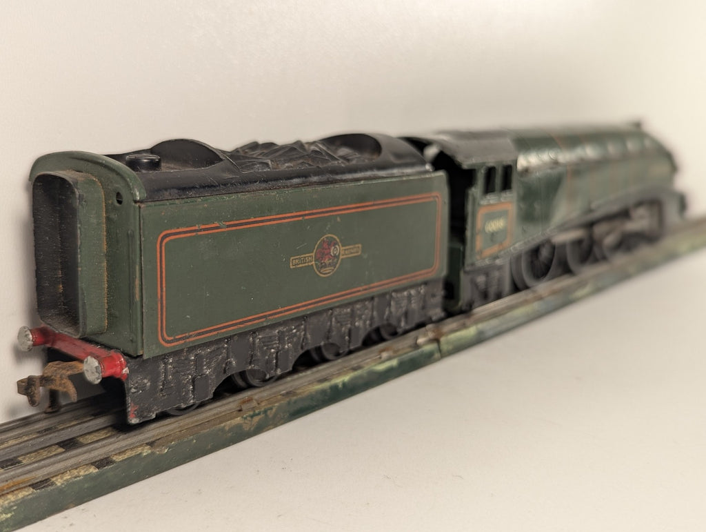 Hornby Dublo OO Gauge Class A4 'Silver King' Steam Locomotive 60016 BR Green - 3