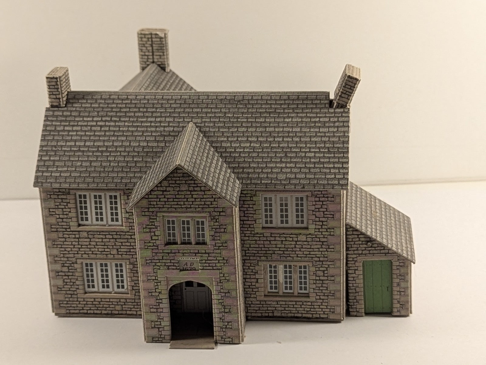 Metcalfe PO250 OO/HO Gauge Manor Farm House Card Kit