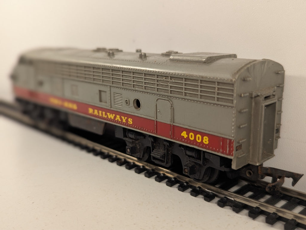 Tri-ang OO Gauge R57 Transcontinental B-B Diesel Dummy Locomotive