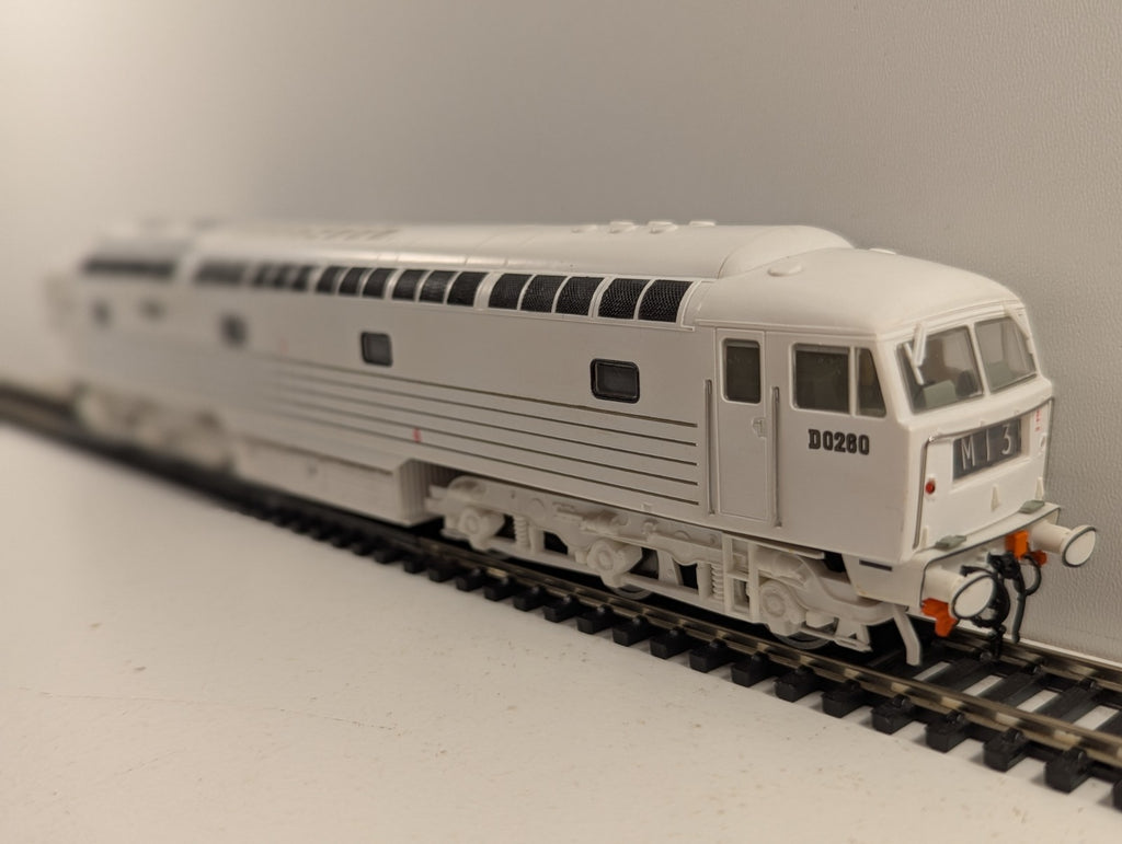 Heljan 4005 OO Gauge BRCW D0260 "Lion" Limited Edition - Boxed