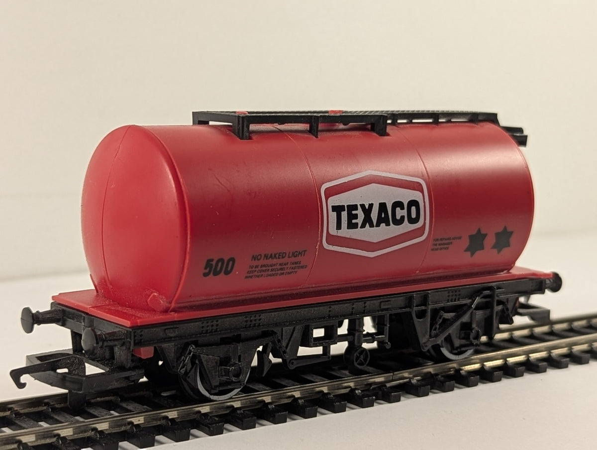 Hornby OO Gauge Texaco Tank Wagon 500 Texaco Red R013