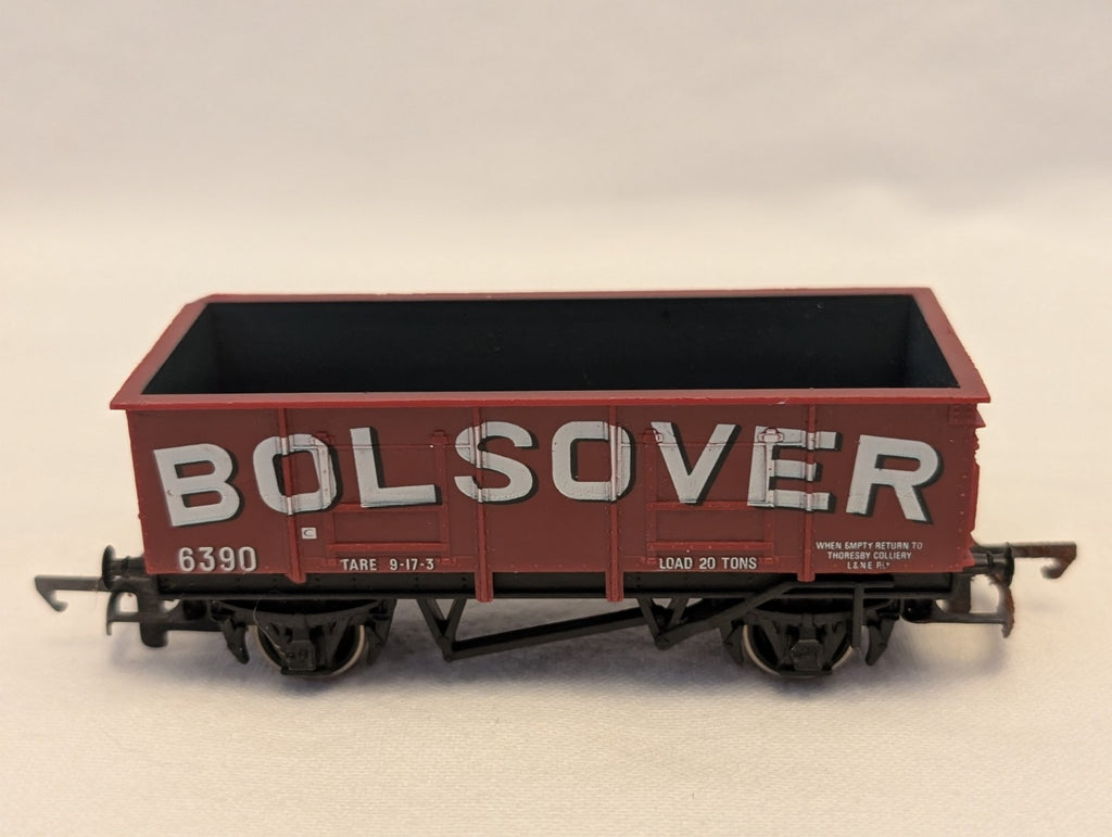 Hornby OO Gauge 20 Ton Steel Wagon Goods Wagon 6390 Bolsover Brown