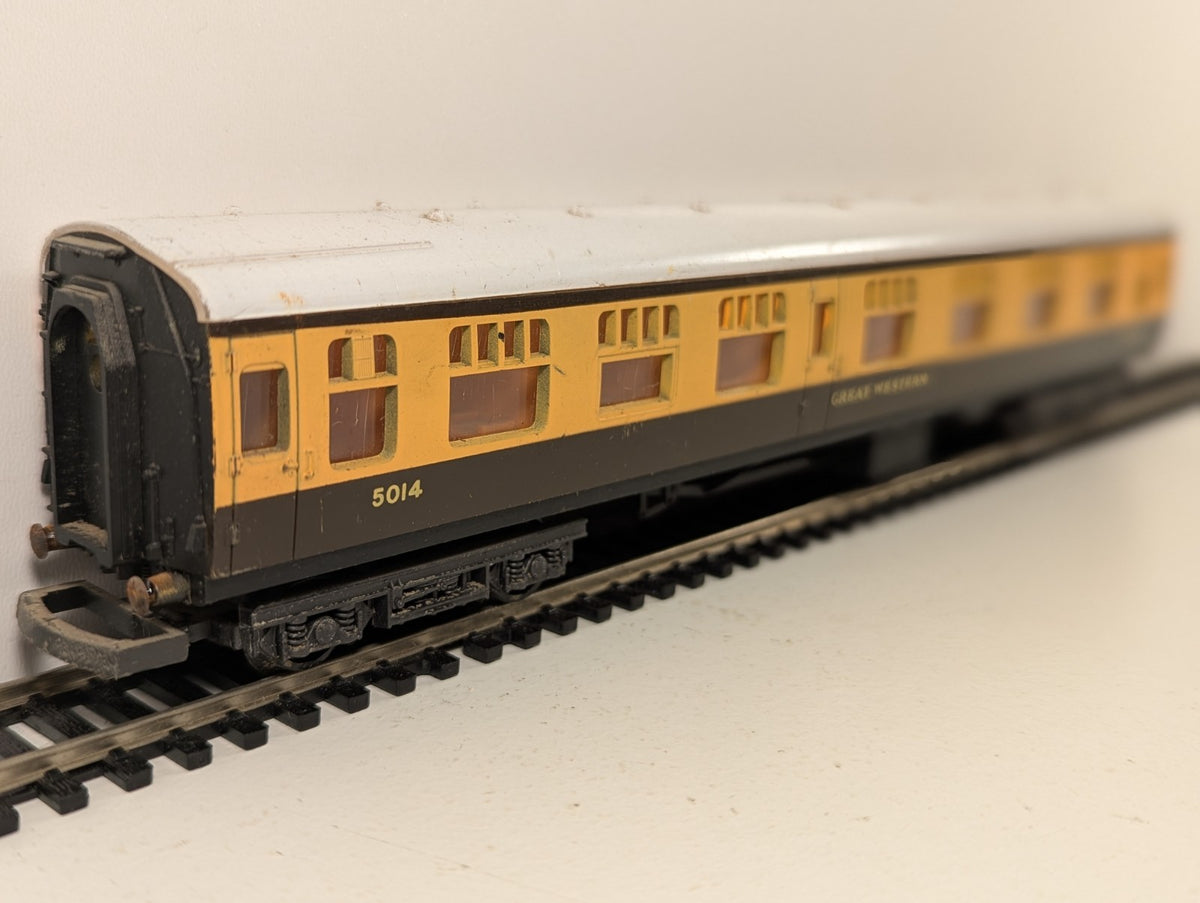 Lima OO Gauge GWR Mk1 Corridor Composite Coach
