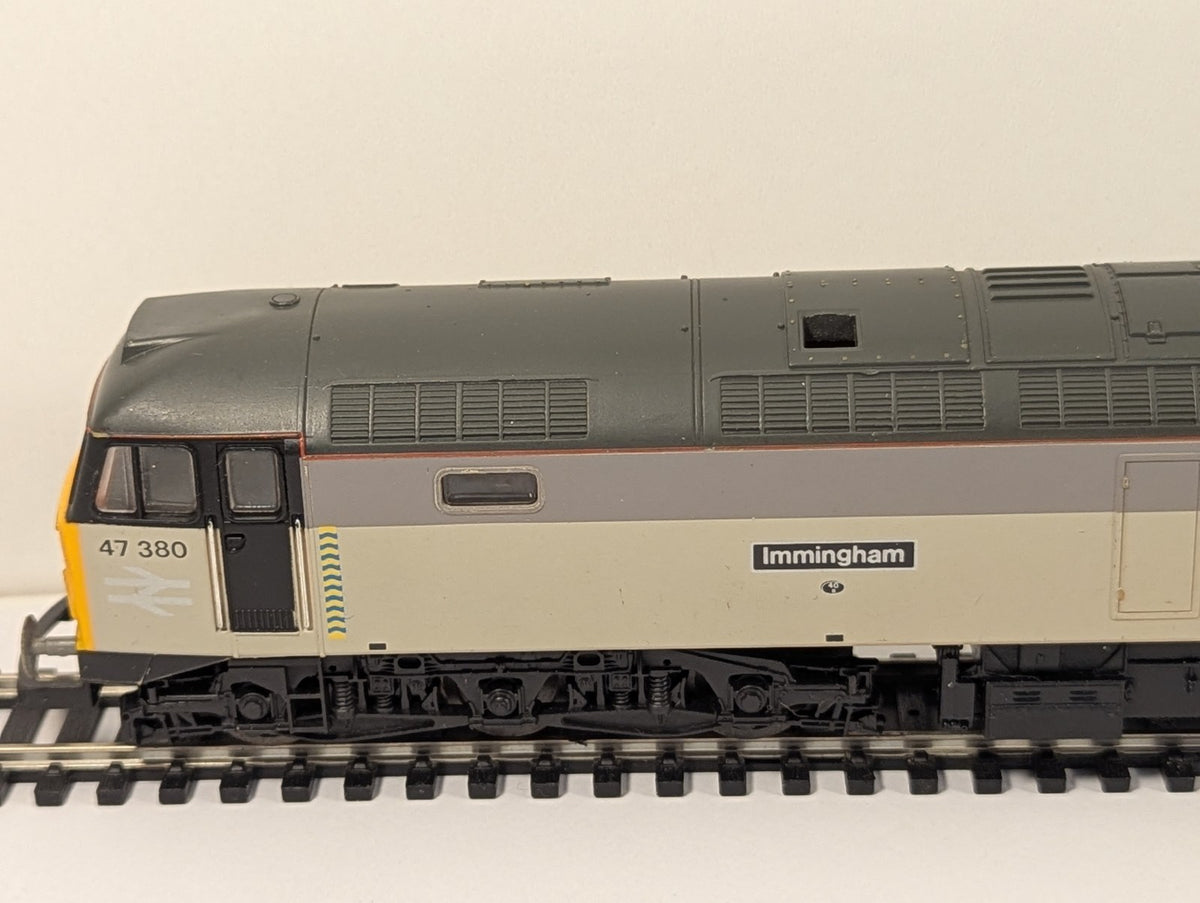 Lima 205033A3 OO Gauge Class 47 Diesel – Damaged Box / Broken Buffer