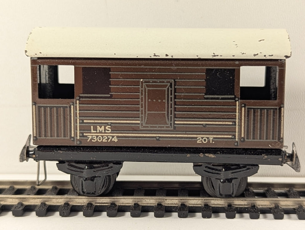 Trix Twin Railway OO Gauge LMS 20 Ton Goods Brake Van 730274 LMS Brown