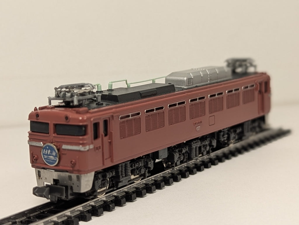 Tomix N Gauge JNR Class EF81 Electric Locomotive EF81 85 JNR Red 2103