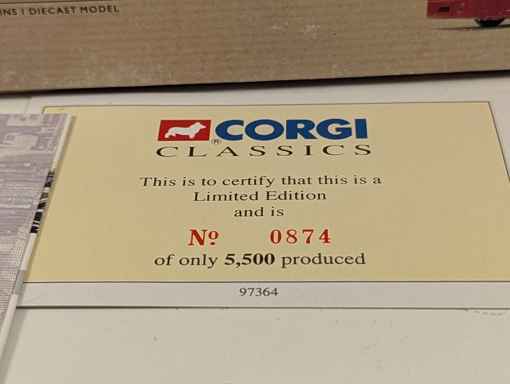 Corgi Classics 97364 Limited Edition 1:50 Scale Leyland Tiger Cub Bus - Boxed