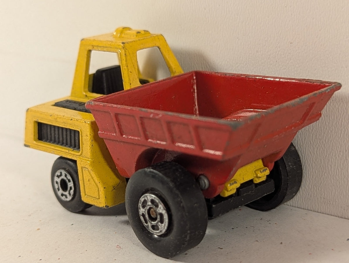 Matchbox Site Dumper Diecast Vehicle Yellow and Red 26