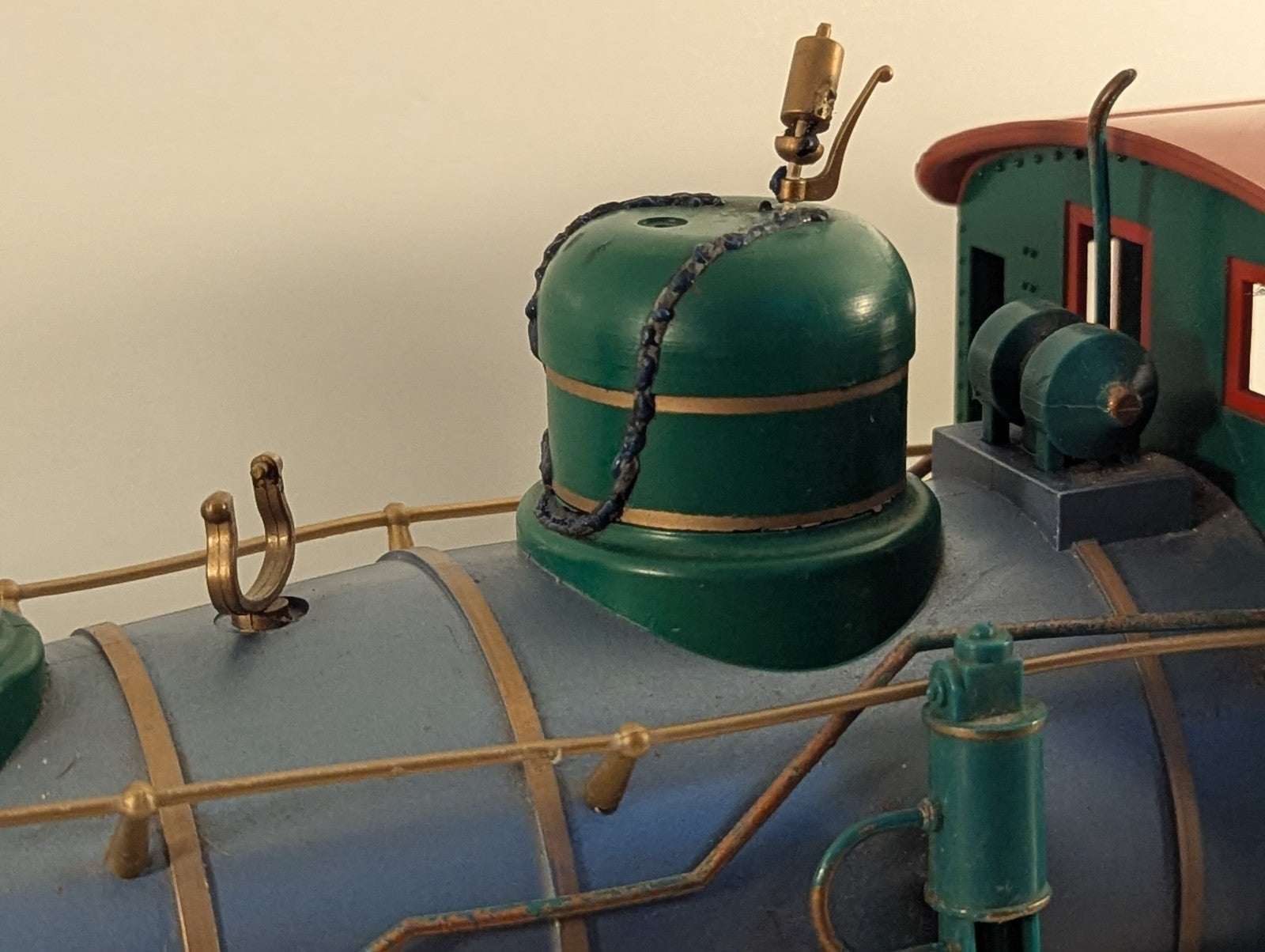 Bachmann G Scale Baldwin 2-6-0 Mogul Locomotive 9 Green and Blue