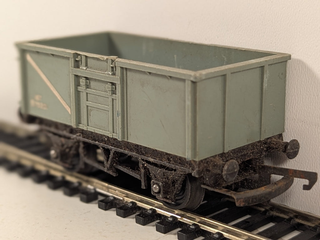 Tri-ang OO Gauge 16-Ton Mineral Wagon Open Wagon B75201 BR Grey R.12