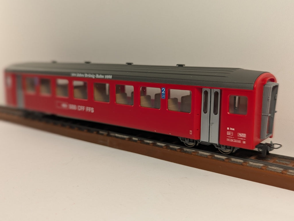 Bemo 3271 424 HOe Gauge SBB B 744 "100 Jahre"First & Second Class Coach - boxed