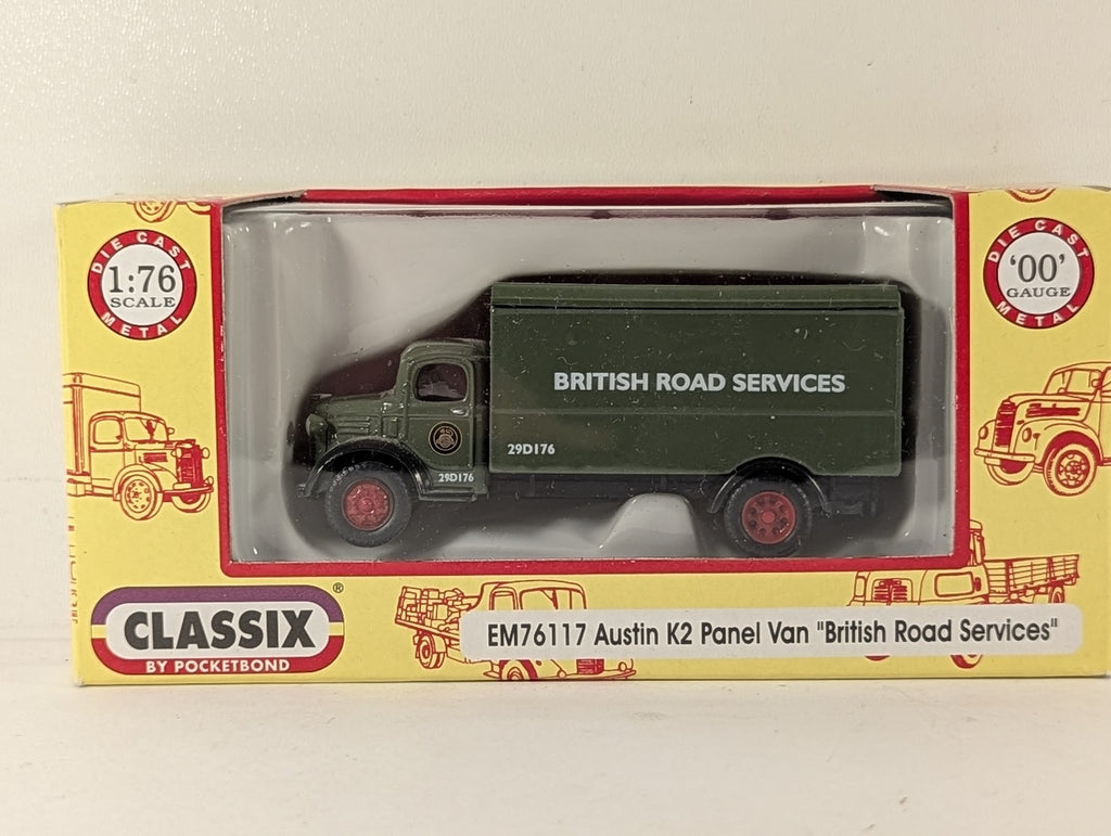 Classix 1:76 Scale / OO Gauge Austin K2 Panel Van 'British Road Services'