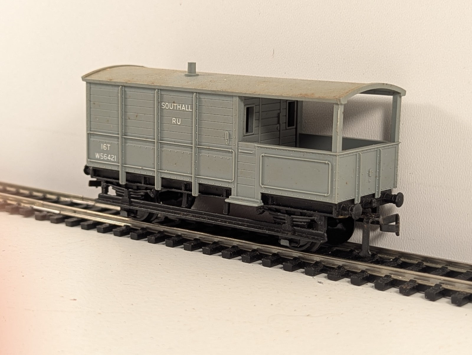 Hornby Dublo 32048 OO Gauge WR Grey GWR Toad Brake Van - Boxed